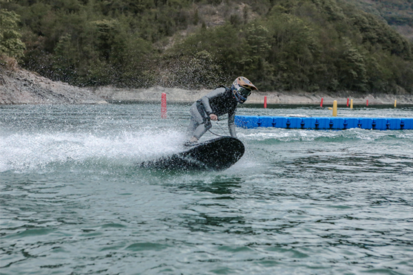 surf électrique Veepor rapide